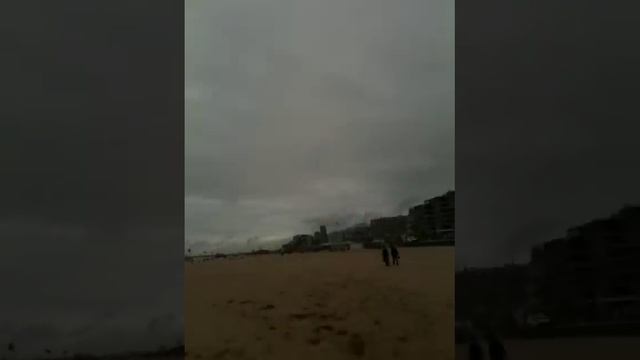 Bas kiten scheveningen DAT HOOFD смотреть онлайн