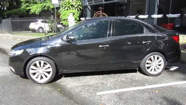 Kia Cerato 1600 CC MT смотреть онлайн