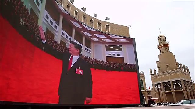 Премію ім. Сахарова присудили ув'язненому уйгурському економісту Ільхаму Тохті смотреть онлайн