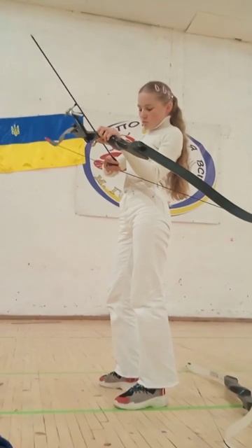 💘💝Красуня стріляє💖💘 #respect #motivation #ukraine #sports #shorts #shortvideo #qween #model смотреть онлайн