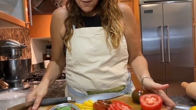 VEGETARIAN DINNER| How to make flaky pie| BEST pie EVER | pomegranate tomato and mint salad смотреть онлайн