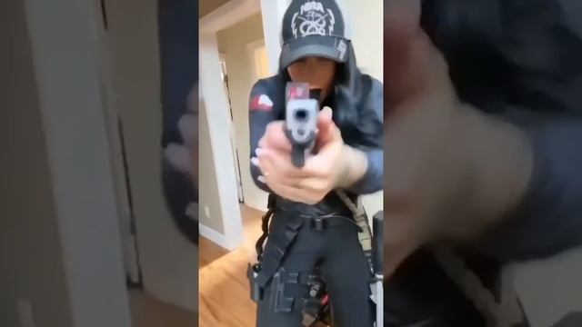 Operadores Sexy Airsoft #shorts смотреть онлайн