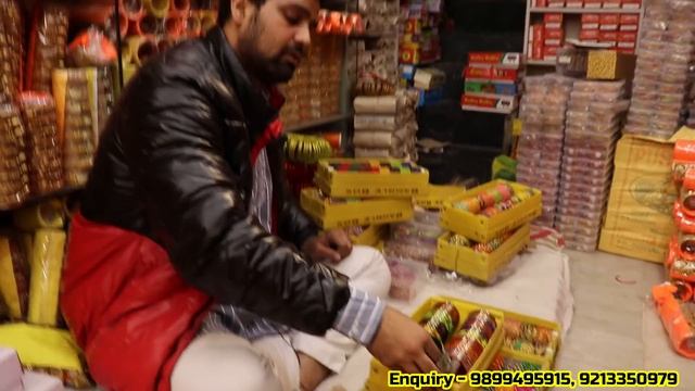 ₹4 से कांच की चूड़ी | Bangles Wholesale Market | Best Chudi Wholesale Market in Delhi смотреть онлайн