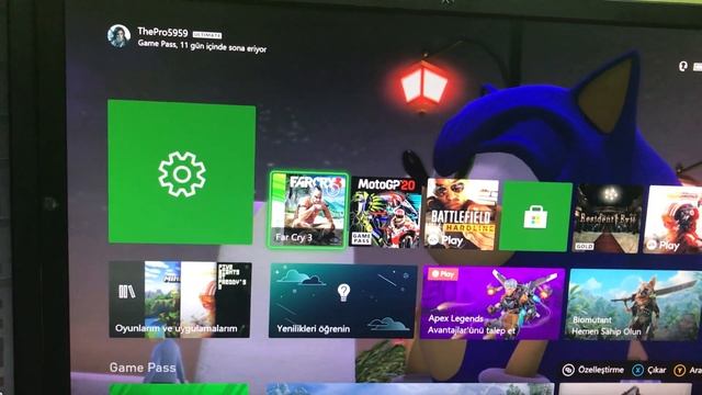 Xbox One'a Kulaklık Taktığımızda Neden TV'den Ses Gelmeye Devam Ediyor смотреть онлайн