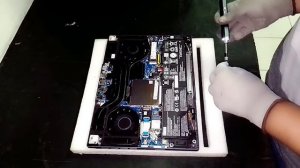 LENOVO Legion Slim 5 16IRH8 - Unboxing, Disassembly and Upgrade Options