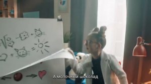 Лера Шевченко в рекламном видеоролике "Чупа-Чупс" - Шоколадный шар-сюрприз