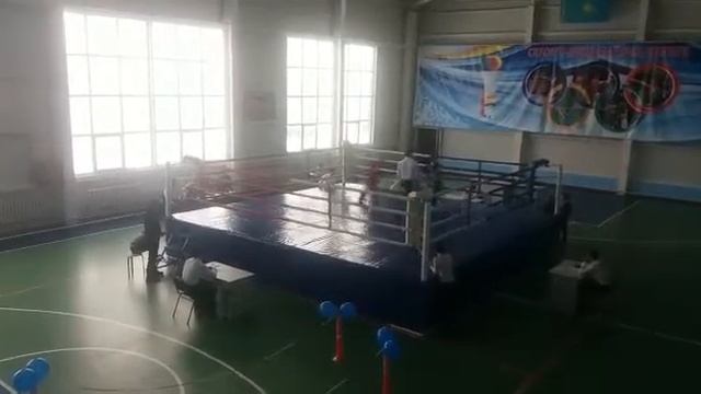 КИт бокс смотреть онлайн