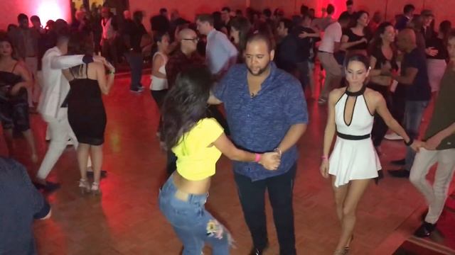 ALEX MOREL & CHARA BATMANN BACHATA DANCE @ SEATTLE SALSA CONGRESS 2017 смотреть онлайн