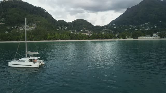 Сейшельские острова | пляж Beau Vallon