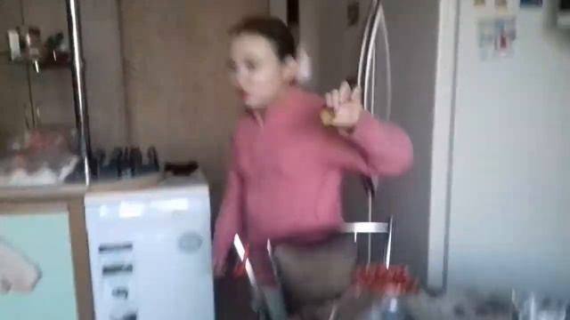 Дай пожрать тупой будильник смотреть онлайн