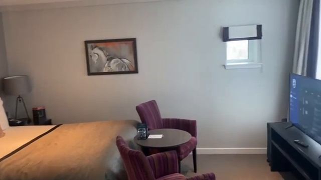 EDINBURGH SCOTLAND 4 Star Hotel - Ten Hill Place Hotel Room Tour.... смотреть онлайн