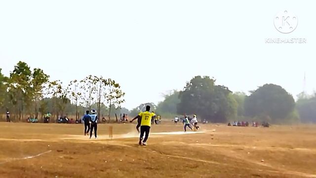 Cover Santosh Vs Tuna (Best vs Best),Sunshine -11 vs Mahalaxmi-11 in Hungama смотреть онлайн