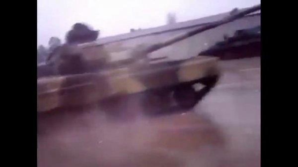 ARMY TANK VIDEO ! | (KILLDOZER - Kim Dracula)