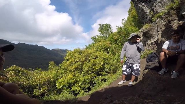 Pali Puka Hike | June 18, 2015 смотреть онлайн