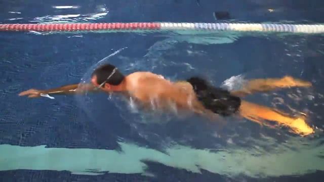 Front Crawl Swimming Drills - Single Arm смотреть онлайн