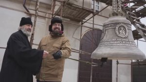 На колокольню церкви Святителя Николая Чудотворца в Бутках Серпухова подняли колокола