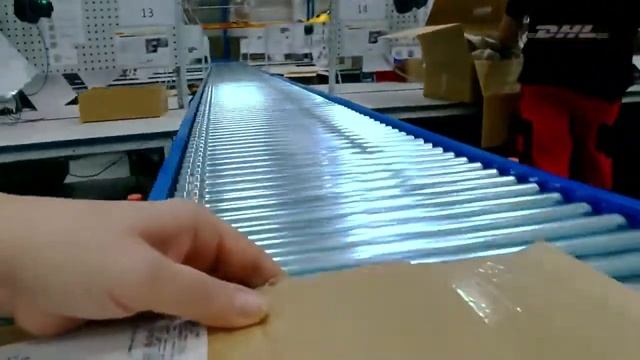 Tchibo And DHL склады