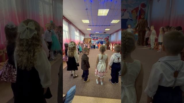 Утренник в детском саду, посвященный Дню Защитника Отечества смотреть онлайн
