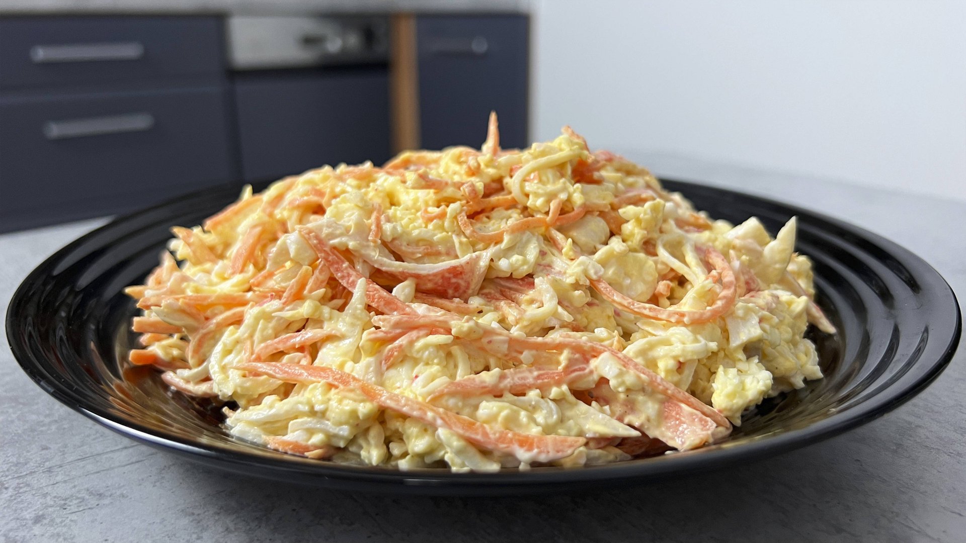 Мой "Ходовой" САЛАТ, который побил ВСЕ рекорды по скорости приготовления! Всего 4 продукта в составе смотреть онлайн