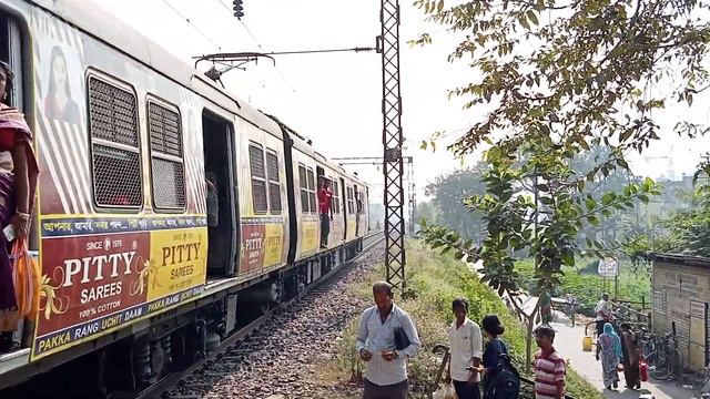 Howrah to Arambagh local tran #12/12#EMU LOCAL TRAN BARTHDAY смотреть онлайн
