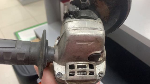 УШМ Makita смотреть онлайн