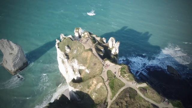 Etretat France Drone flight areal view смотреть онлайн