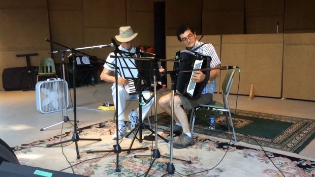 La Cumparsita Medley - Gerry Olsen and Stan Czemerynski смотреть онлайн