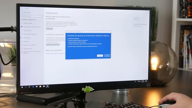Windows 10 - jak zresetować i przywrócić system смотреть онлайн