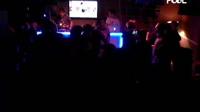 Esoniq DJ set @ Tanz Pool // 29 MAR 2013 смотреть онлайн