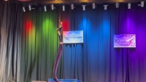 Воздушная гимнастика на полотнах