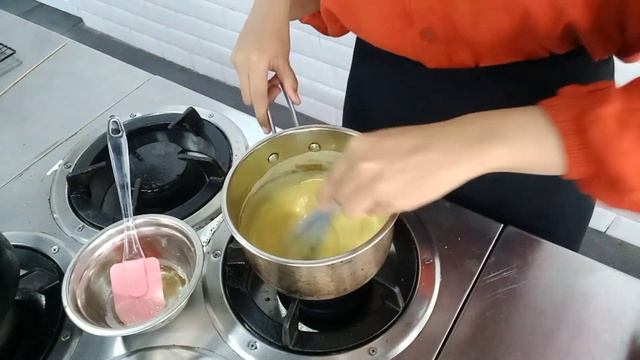 How To Make Lemon Mousse With Easy Recipe