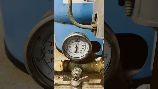Broken Pressure Switch - #plumbing #wellcontractor #wellwater #watersupply #homeimprovement смотреть онлайн