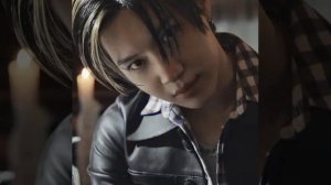 Lee Taemin **Тэмин** корейский к-поп певец.