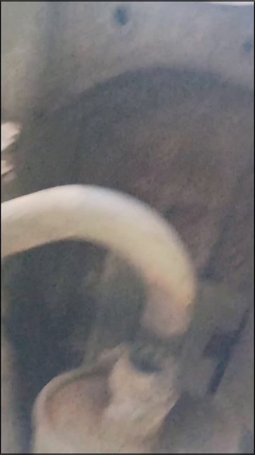 Отгнил резонатор от глушителя на Нива Шевроле. Эксплуатация 7 лет.