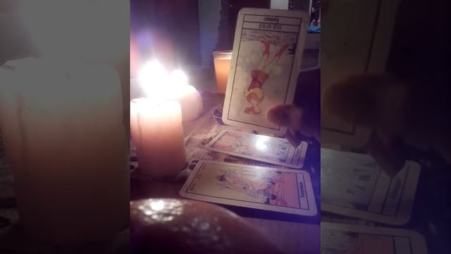 Экспресс гадание на Таро " что меня ждёт" в этом месяце смотреть онлайн