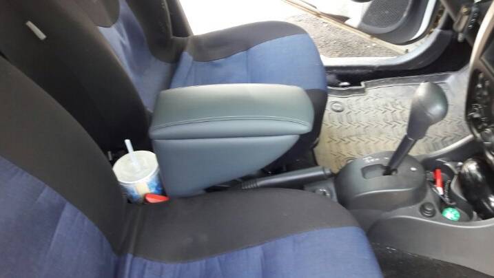 Подлокотник Nissan Almera 3 G15 Ниссан Альмера 3 G15 смотреть онлайн