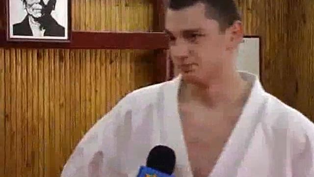 Олександр Дожук виграв «Золоту лігу» 2011.flv