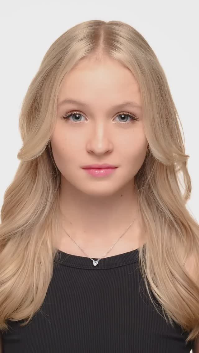 Алёна Кэмерон