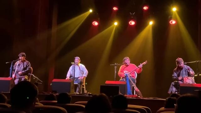 Хуун Хуур Tу