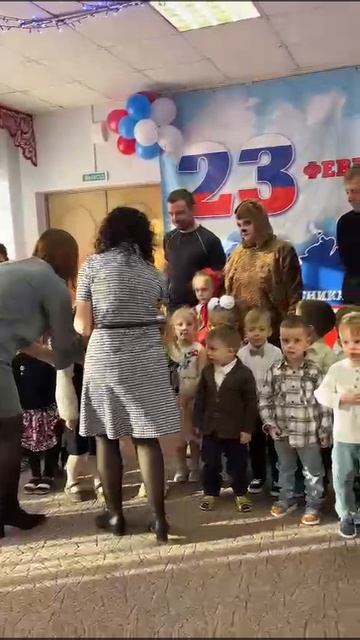 Утренник в детском саду, посвященный Дню Защитника Отечества смотреть онлайн