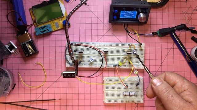 PSU IV - BS170 Mosfet Indicator LED