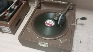 "Боже, Царя храни" гимн с пением. Марсель Журне. Запись 1916 года.