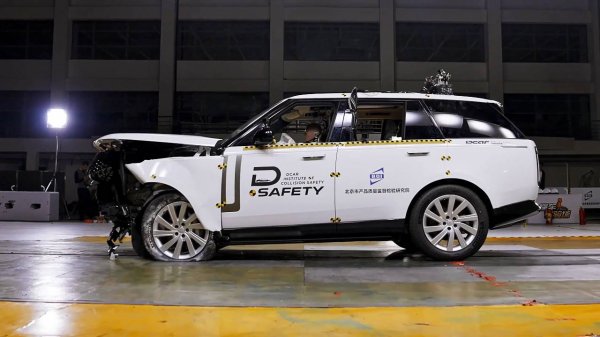Краш-тест нового Land Rover Range Rover от DCAR IOCS на CarMaps.Ru