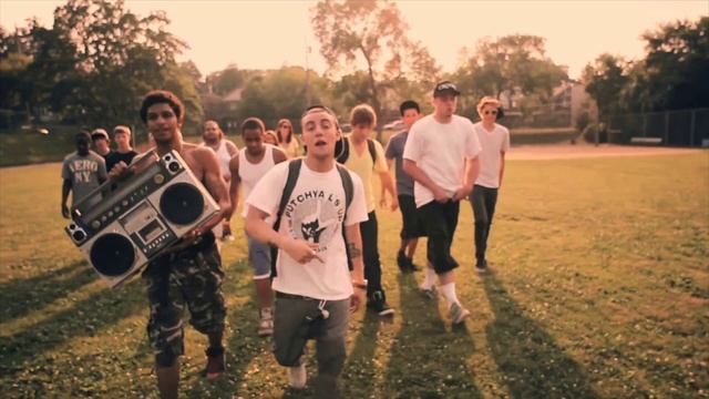 mac miller - KNOCK KNOCK (barryville mix) смотреть онлайн
