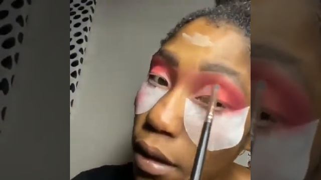 Mimosa Bh cosmetics pallet!!Dark skin COLOR excitement смотреть онлайн