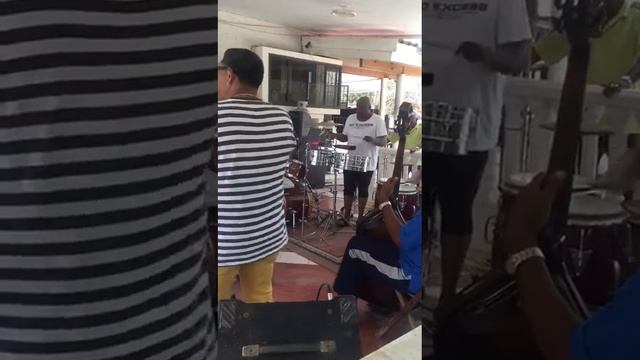 CURACAO ...B. E. S. S .Richinel Kirindongo r. i. p . смотреть онлайн