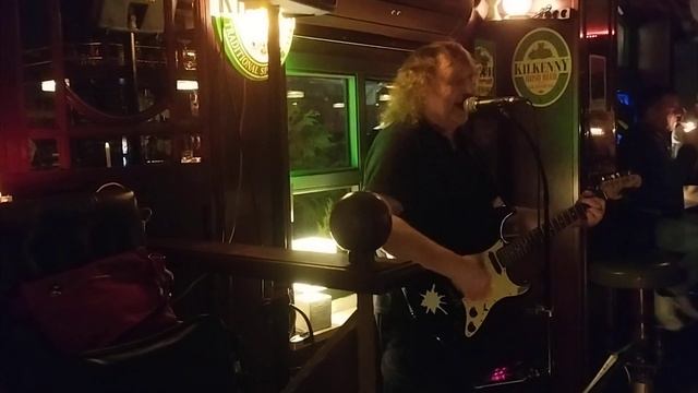 Ginger Taylor смотреть онлайн