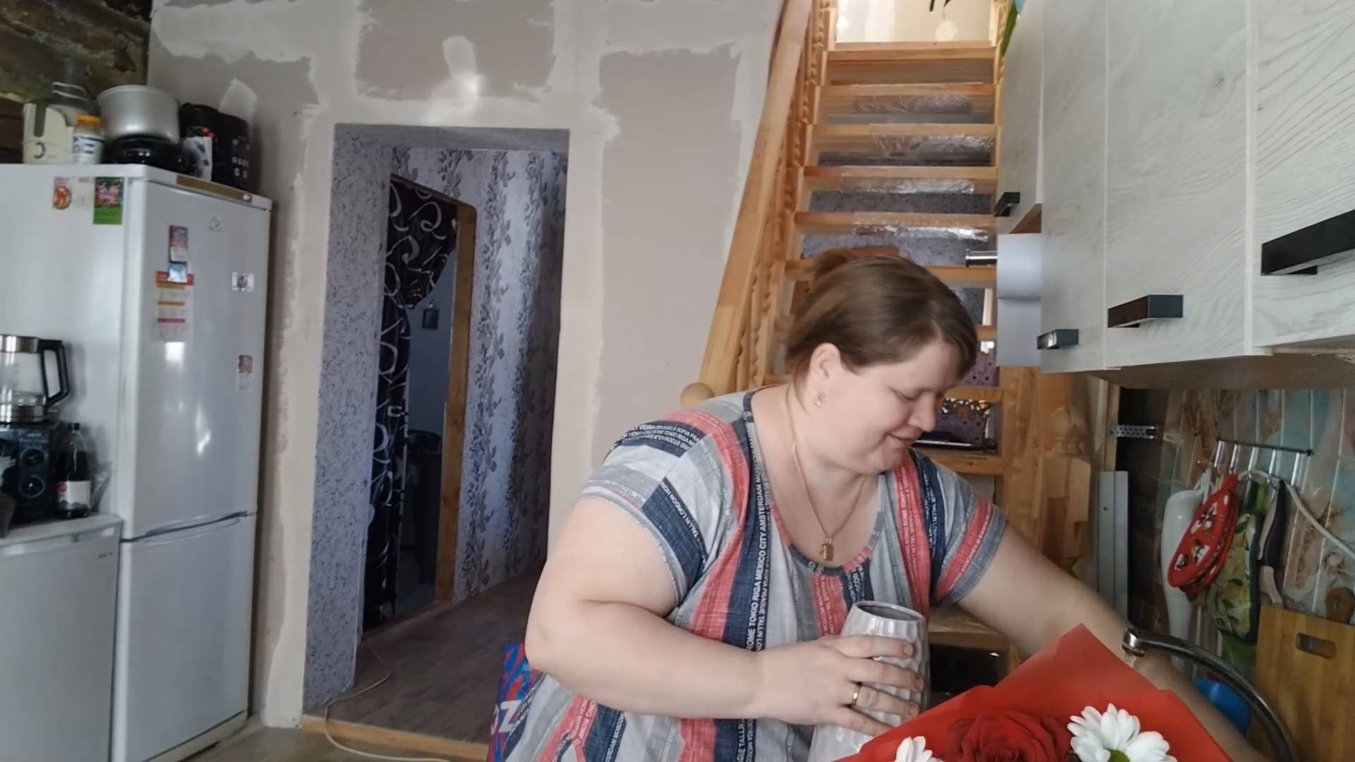 ПРОСТАЯ ЖИЗНЬ// ПОДАРКИ ОТ ПОДПИСЧИКОВ// СПАСИБО БОЛЬШОЕ// ЖИЗНЬ ПРОСТЫХ ЛЮДЕЙ// смотреть онлайн