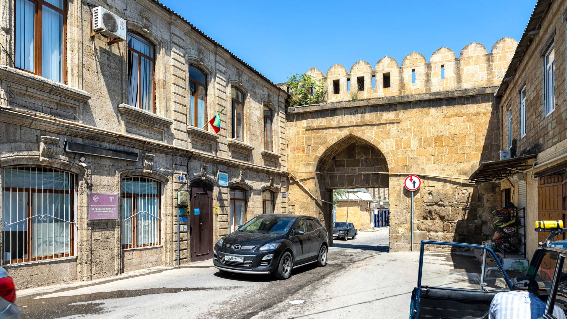 Экспресс-прогулка по Дербенту. Увлекательная экскурсия по самой живописной части города смотреть онлайн