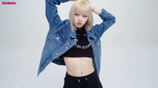 Lisa's Dior Choice Sets Celine on Alert?, Jennie Jisoo Couple outfit смотреть онлайн